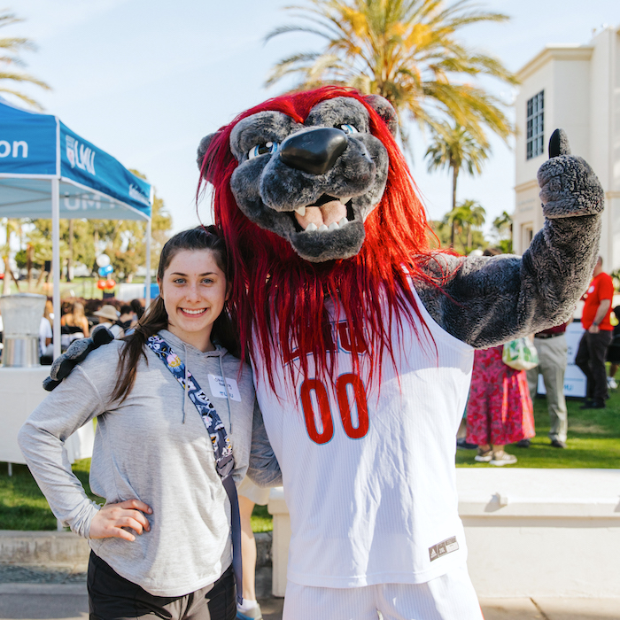 Orientation - Loyola Marymount University